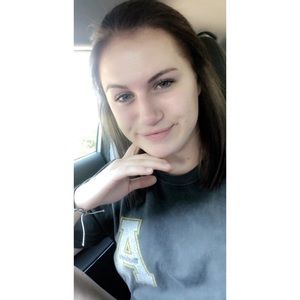 Meet your Posher, Allie